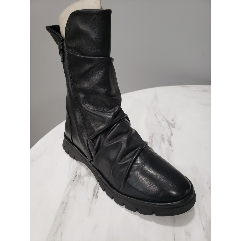NEW 38 WIDE Miz Mooz US 7.5 - 8  Ruched Leather Mid-Shaft Boots Delena Black